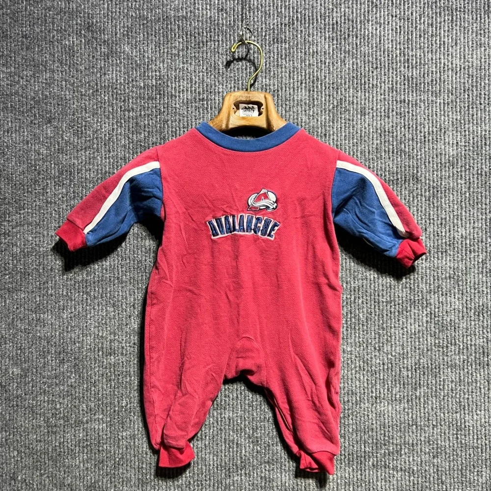 Vintage NHL Colorado Avalanche Romper Kids 18M Red Blue Hockey Embroidered Logo